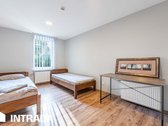 Darbėnų Centre Parduodamas 485,71 M² Pastatų - nuotraukos Nr. 23