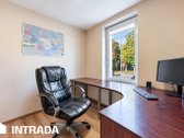 Darbėnų Centre Parduodamas 485,71 M² Pastatų - nuotraukos Nr. 17