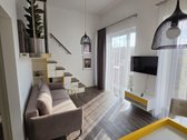 Šviesus, stilingas dviejų lygių loftas - nuotraukos Nr. 7