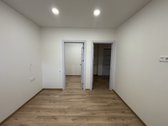 Parduodamas naujai įrengtas modernus trejų - nuotraukos Nr. 13