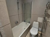 Išnuomojamas 3 kambarių butas su dviem - nuotraukos Nr. 15