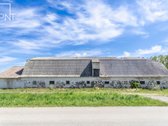 Senovinis Akmeninis Pastatas Prie Tvenkinio – - nuotraukos Nr. 13