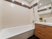 Parduodamas labai geros būklės 193,46 m² - nuotraukos Nr. 25