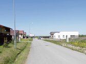 Parduodamas 15 arų žemės sklypas šalia Klaipėdos, esančioje Lelių gyvenvietėje, naujų gyvenamųjų namų kvartale. Sklypo paskirtis - ... Parduodamas 15 arų žemės sklypas šalia Klaipėdos, esančioje Lelių gyvenvietėje, naujų gyvenamųjų namų kvartale. Sklypo paskirtis - ...