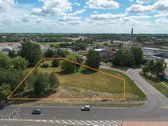 NAUJOS SĄLYGOS
Parduodamas komercinės paskirties žemės sklypas Marijampolės mieste.
Yra statybos leidimas automatinei ir dujų ... NAUJOS SĄLYGOS
Parduodamas komercinės paskirties žemės sklypas Marijampolės mieste.
Yra statybos leidimas automatinei ir dujų ...