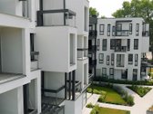 Turėkite antrus namus vos 50 metrų nuo plačiausio Lietuvos paplūdimio Šventojoje.
„Apartamentai kopose" - aplankykite ir įsitikinkite ... Turėkite antrus namus vos 50 metrų nuo plačiausio Lietuvos paplūdimio Šventojoje.
„Apartamentai kopose" - aplankykite ir įsitikinkite ...