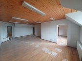 Patalpos yra pirmame ir antrame aukšte, šale - nuotraukos Nr. 9