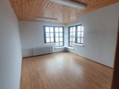 Patalpos yra pirmame ir antrame aukšte, šale - nuotraukos Nr. 14
