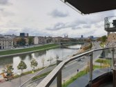 Nuomojamas 3 kambarių butas miesto centre su - nuotraukos Nr. 2