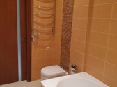 Nuomojamas 3 kambarių butas miesto centre su - nuotraukos Nr. 15